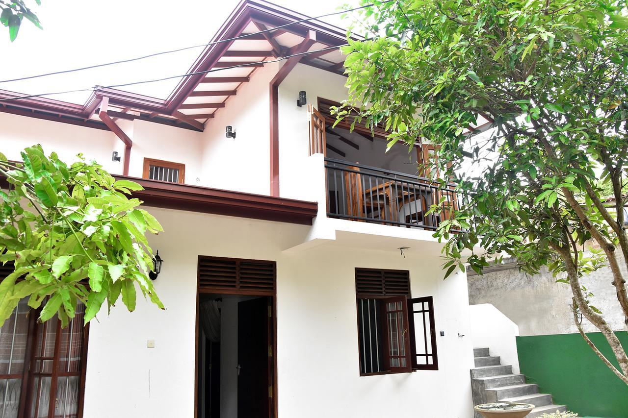 Top Mount Villa Hikkaduwa Extérieur photo