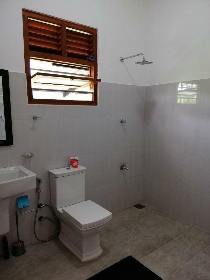 Top Mount Villa Hikkaduwa Extérieur photo