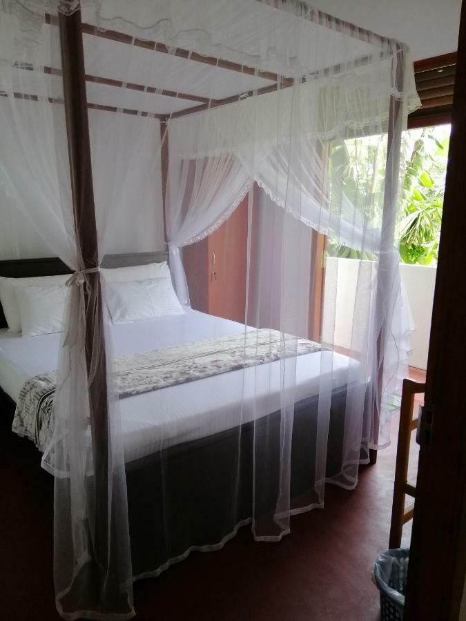 Top Mount Villa Hikkaduwa Extérieur photo