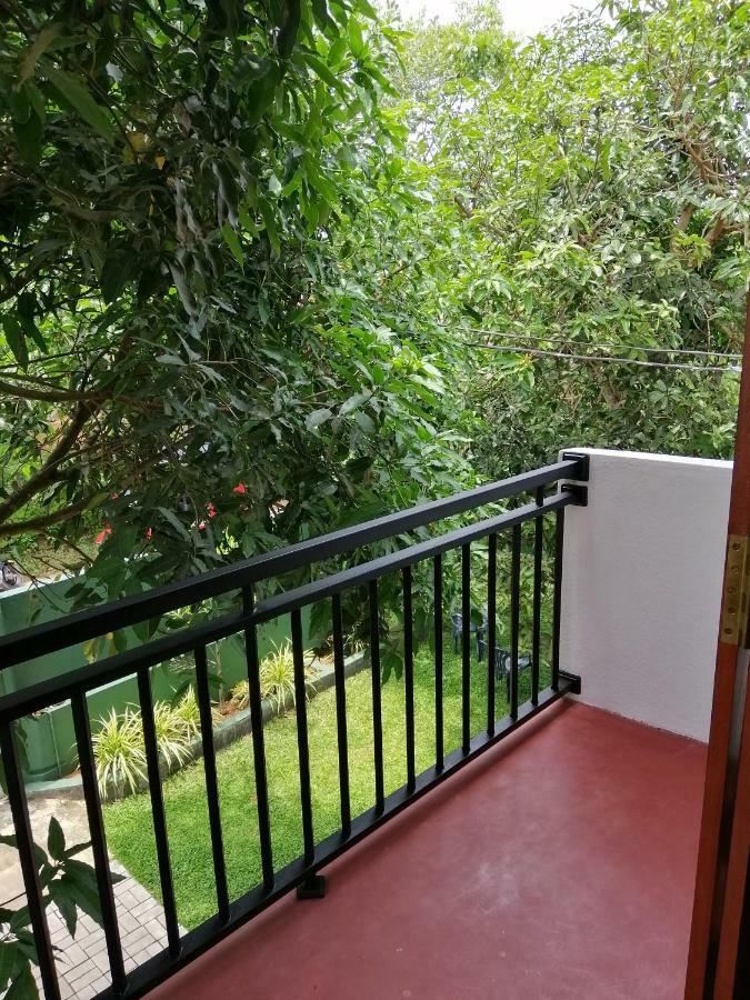 Top Mount Villa Hikkaduwa Extérieur photo